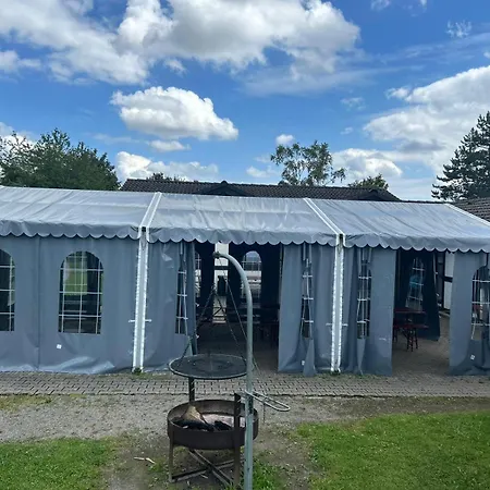 Romantiknest